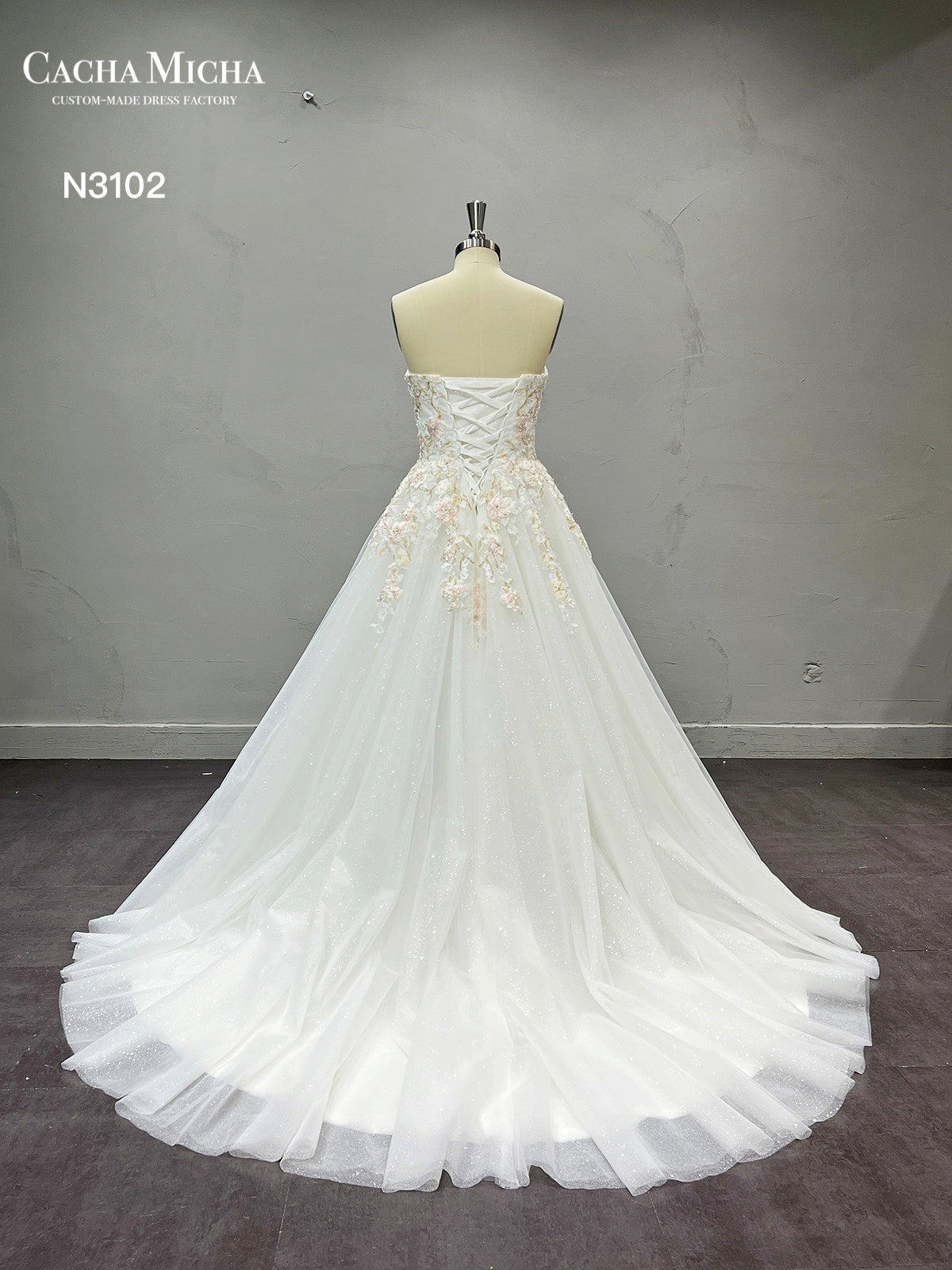 Colorful Lace Applique Classic A Line Wedding Dress N3102