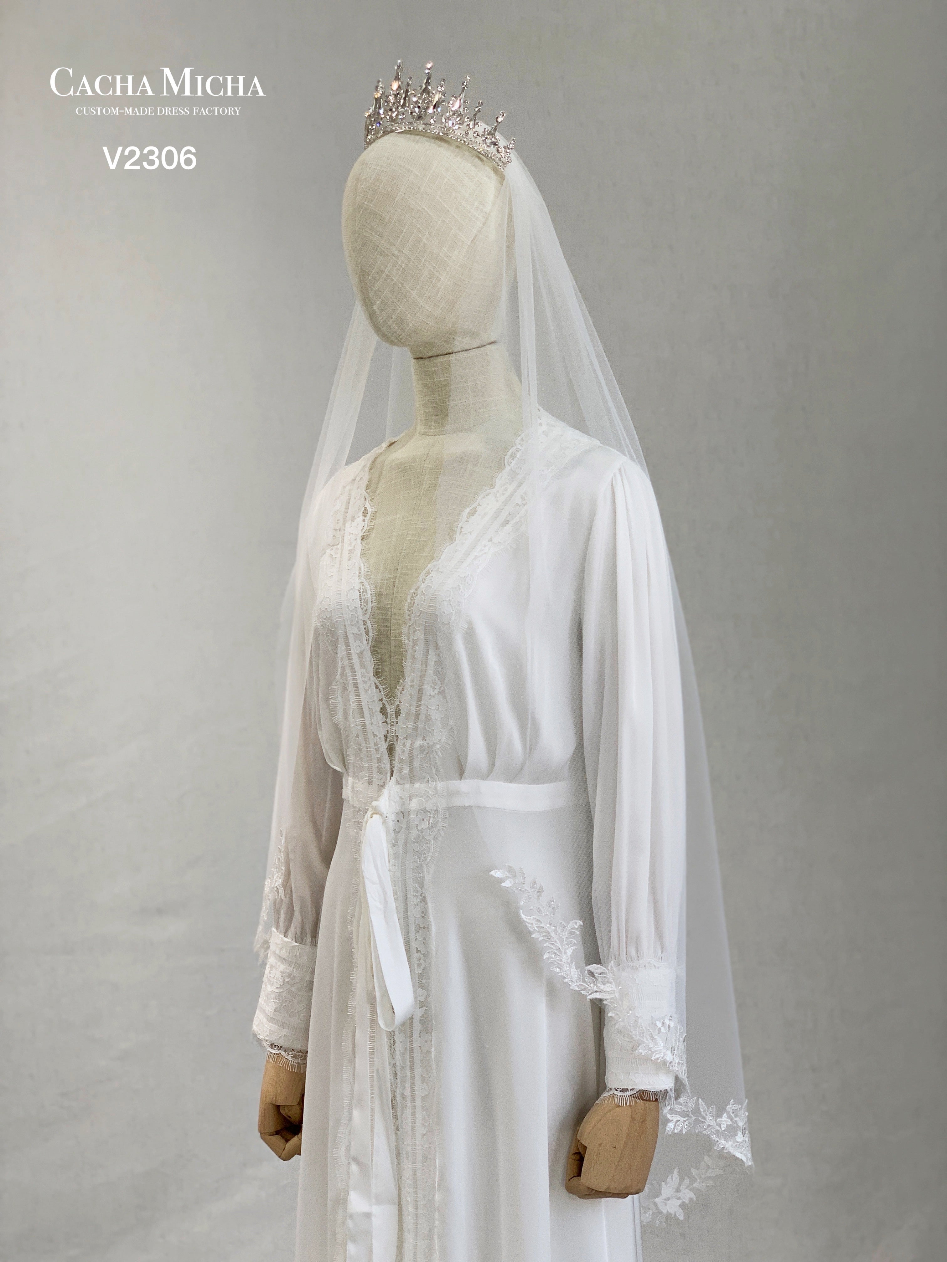 Thin Lace Hips Length Bridal Veil V2306