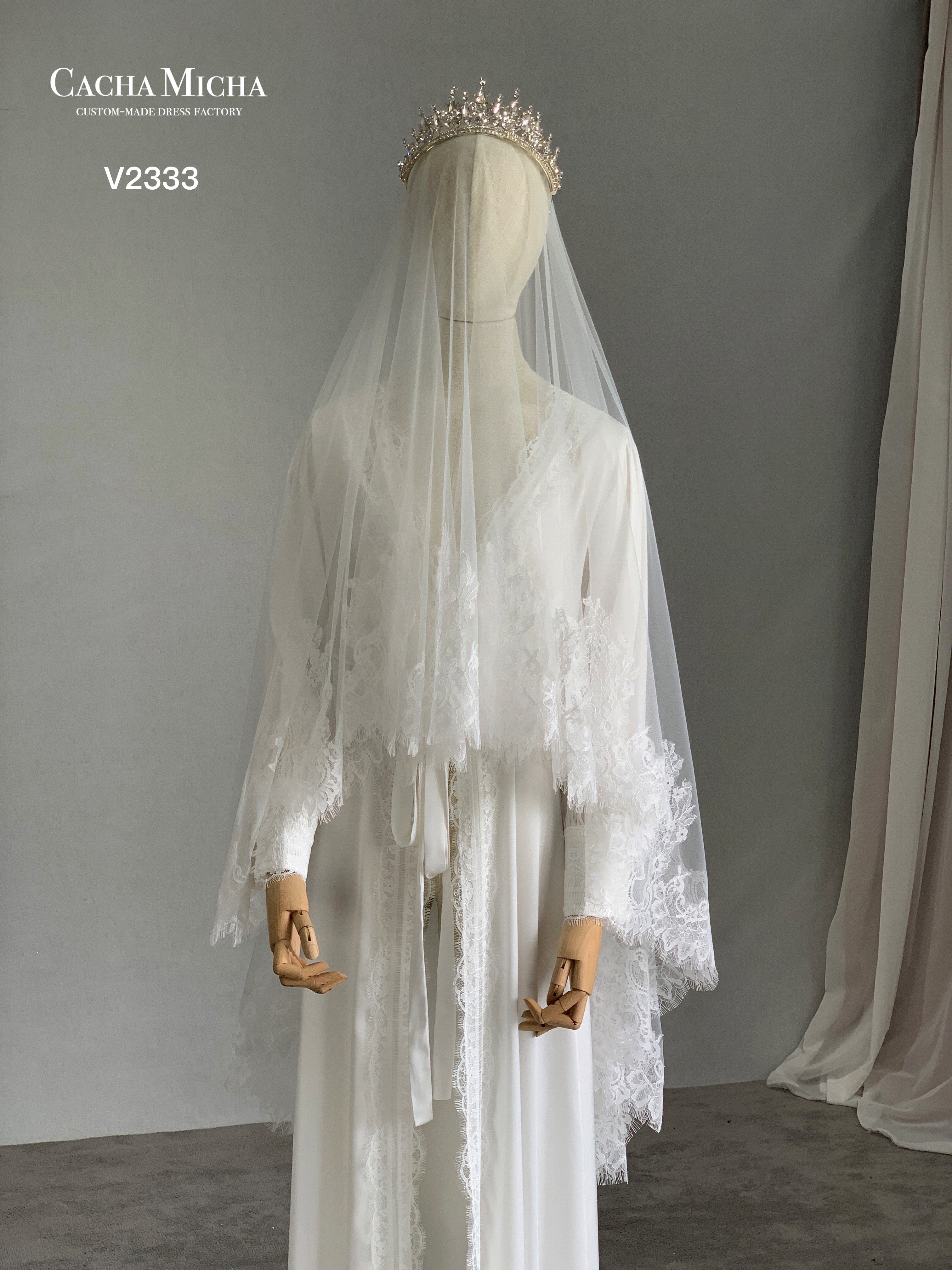 Finger Tip Length Lace Trimming Bridal Veil V2333