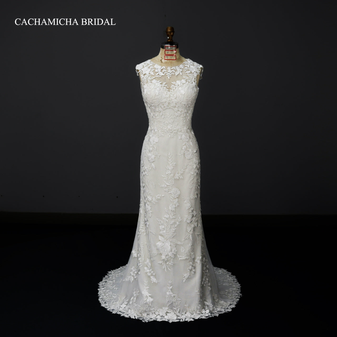 Sleeveless Boat Neck Lace Slim Bridal Gown 4003