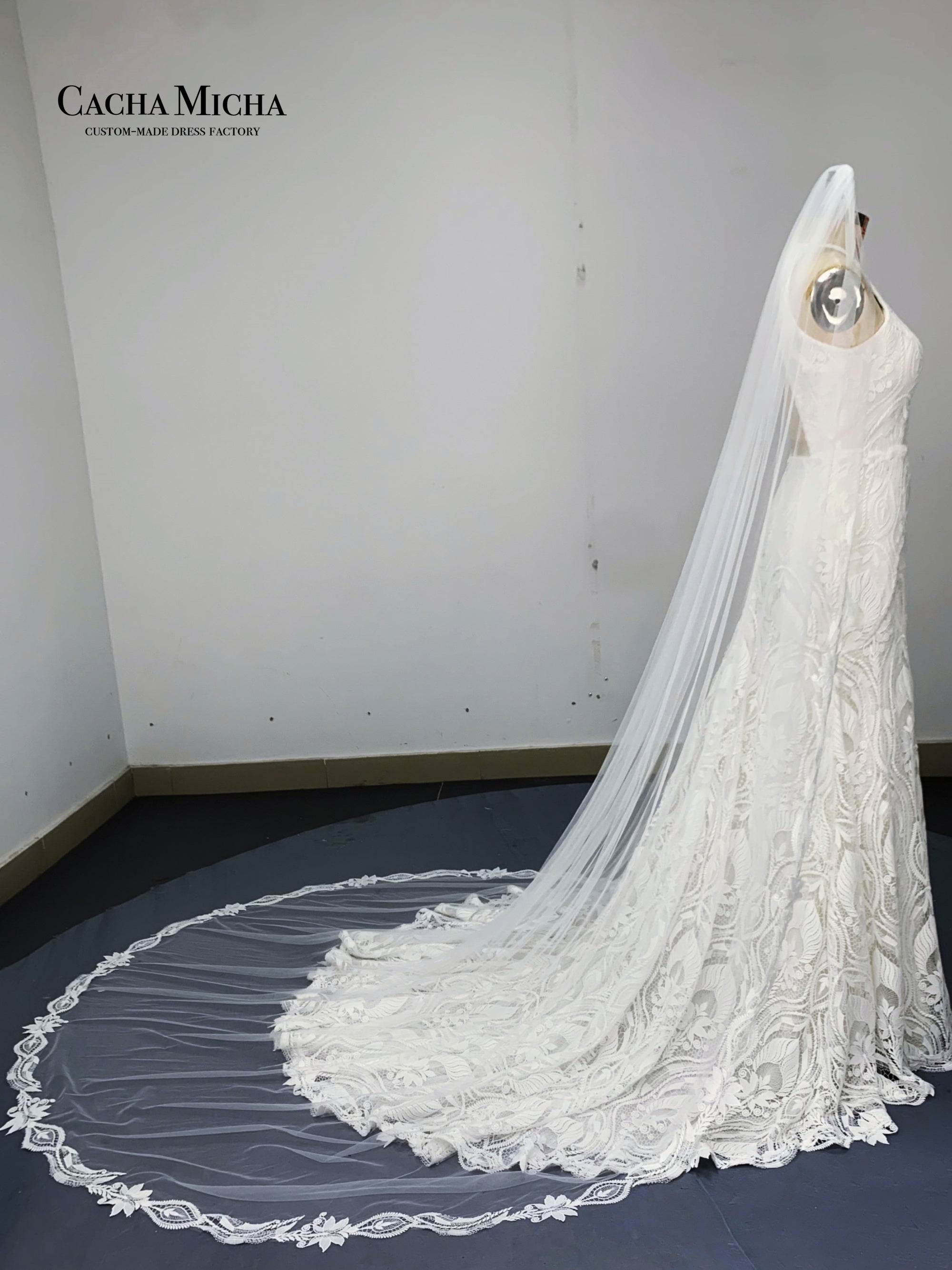 simple bohemia lace scallops bridal veil V7423