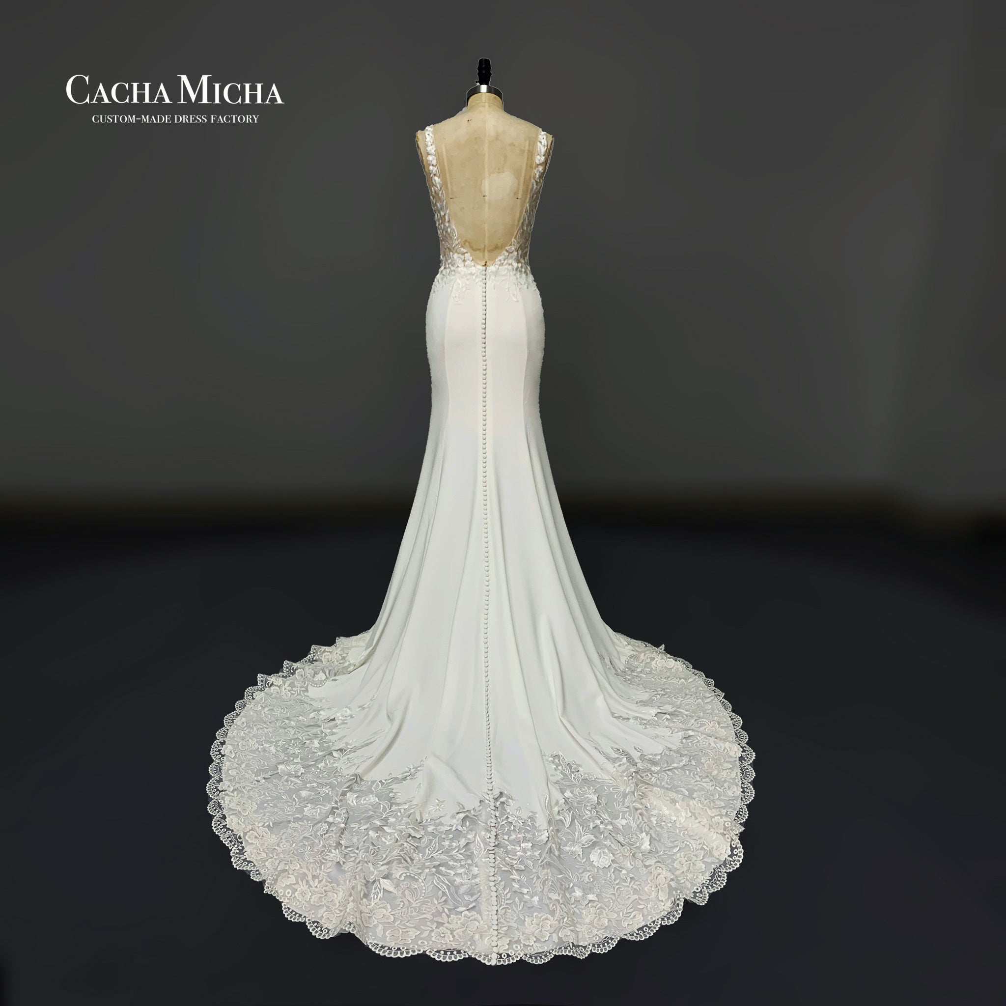 backless crepe wedding dress with cut-out train O506
