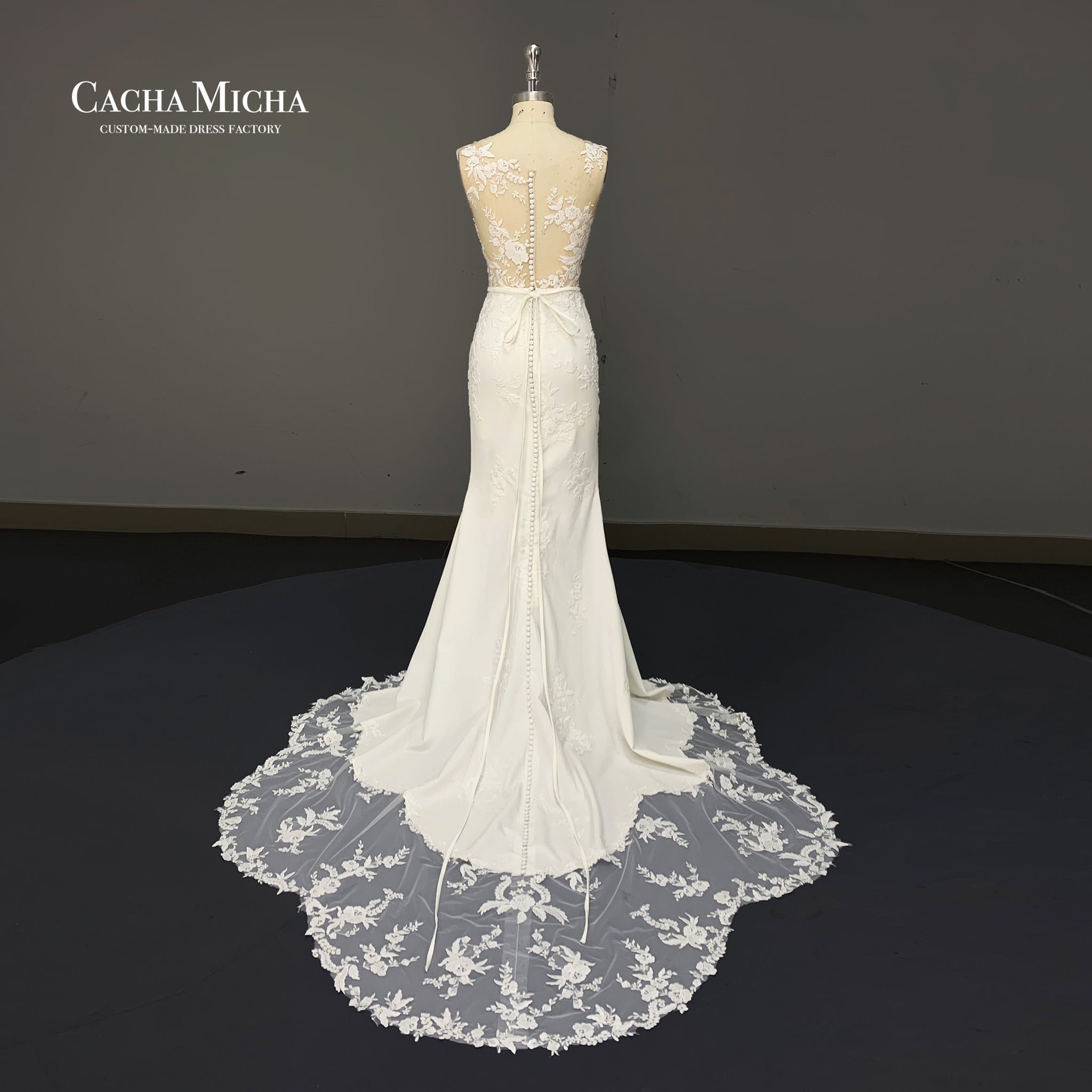 Cut-out Floral Train Mermaid Wedding Dress W6654