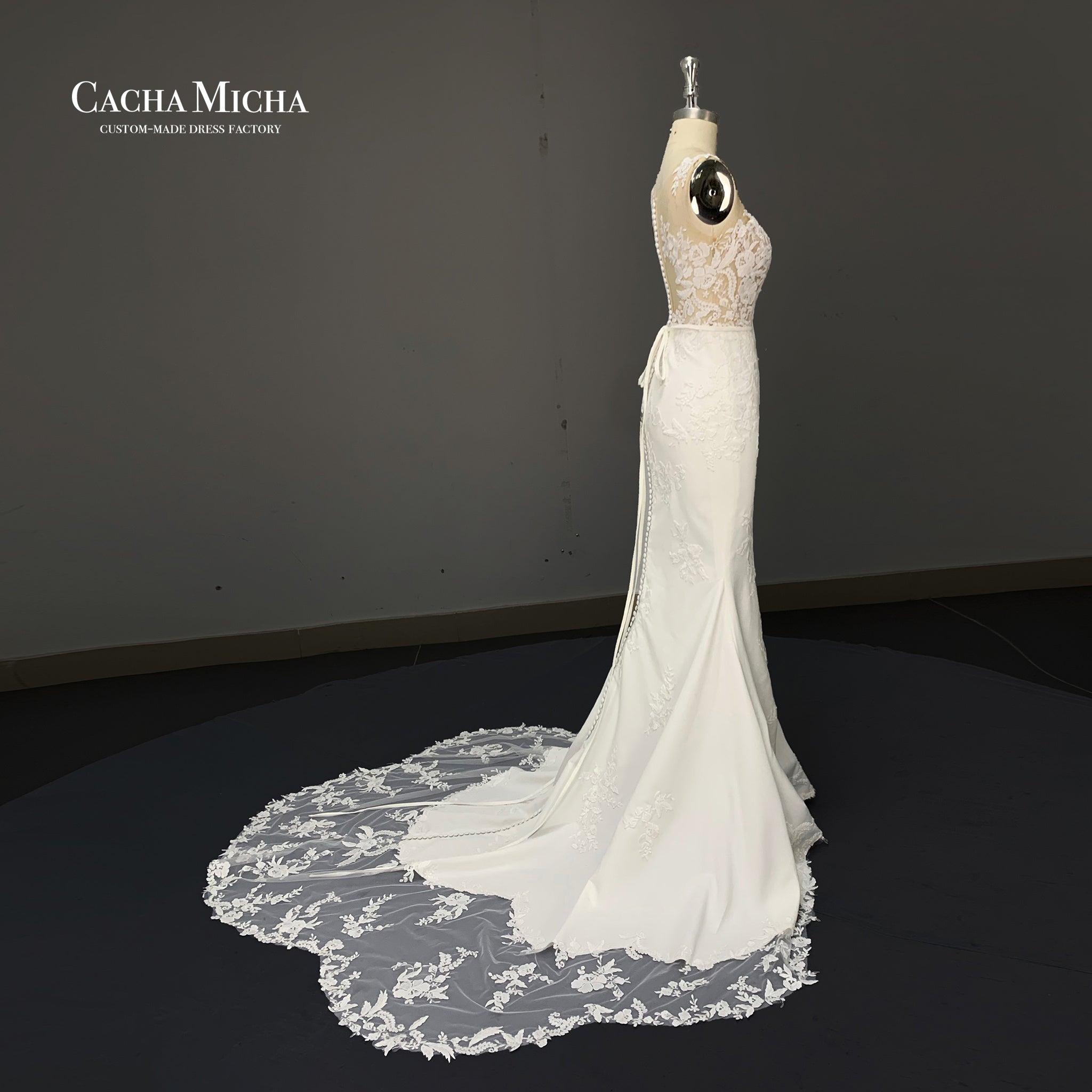 Cut-out Floral Train Mermaid Wedding Dress W6654